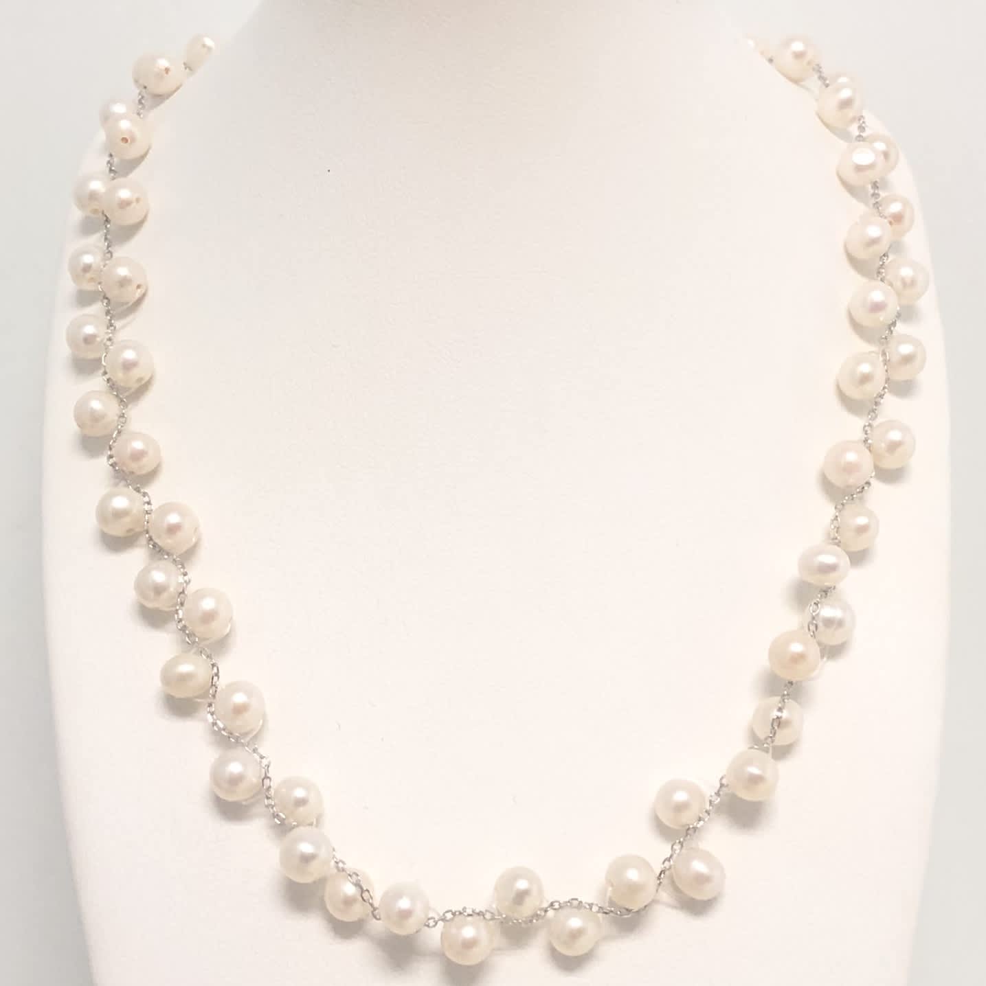 Delicate Zig-Zag Pearl Necklace – Oceans Allure