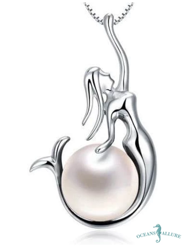 Mermaid & Pearl Pendant