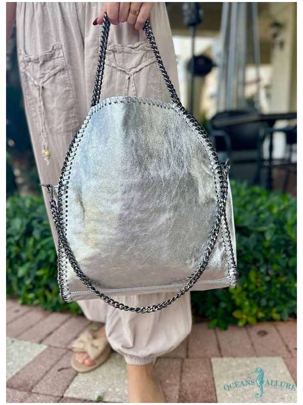 LG Silver Leather Chain Bag