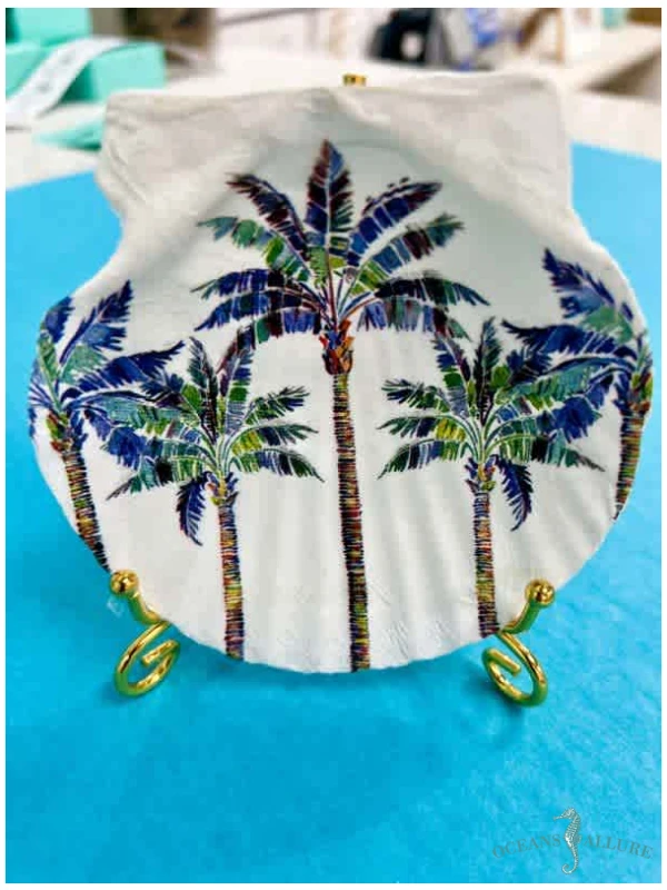 SOP Palm Tree Shell w/ Stand